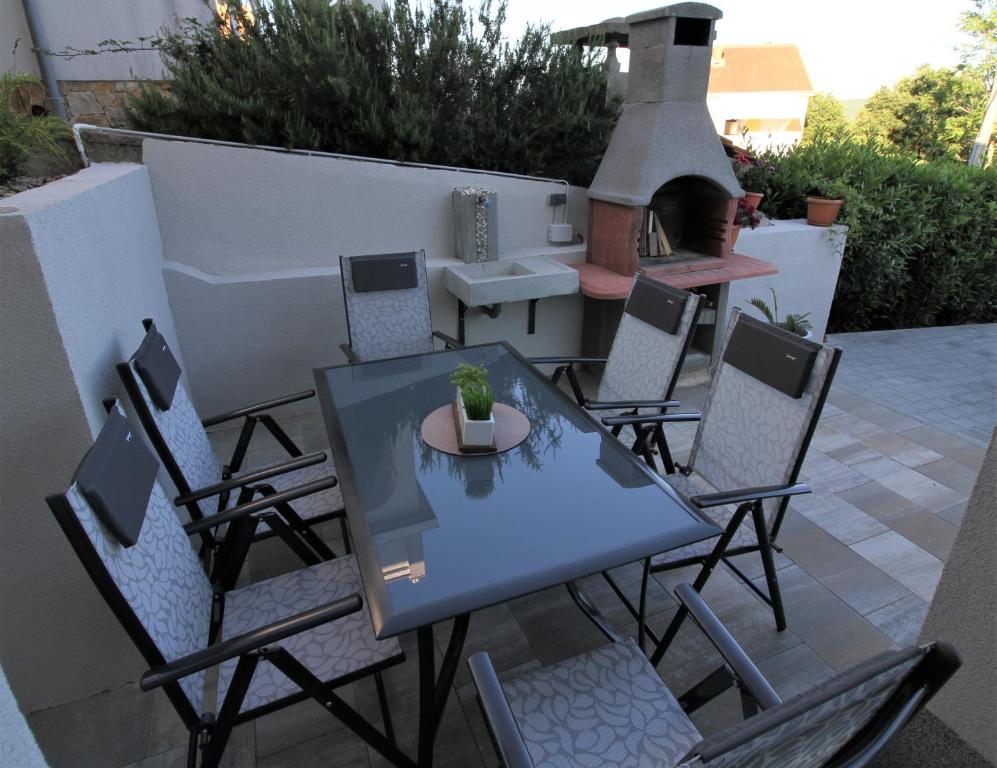 Apartments Klaudija Čižići المظهر الخارجي الصورة