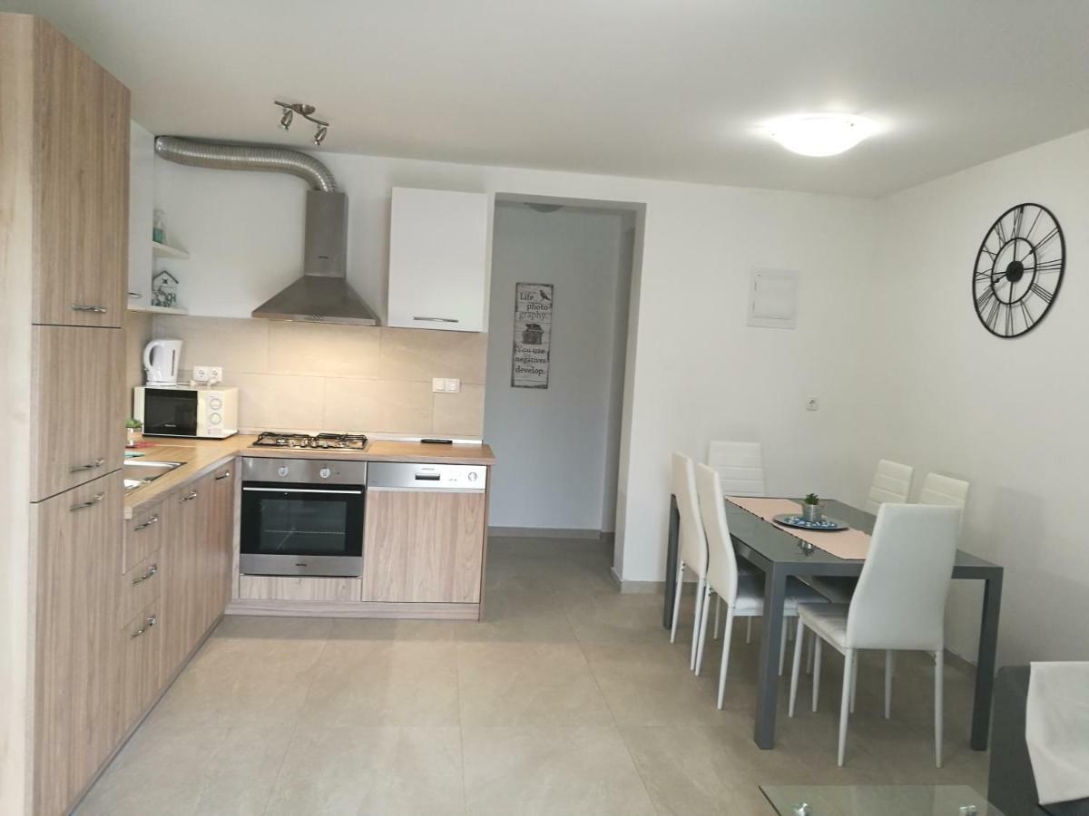 Apartments Klaudija Čižići المظهر الخارجي الصورة